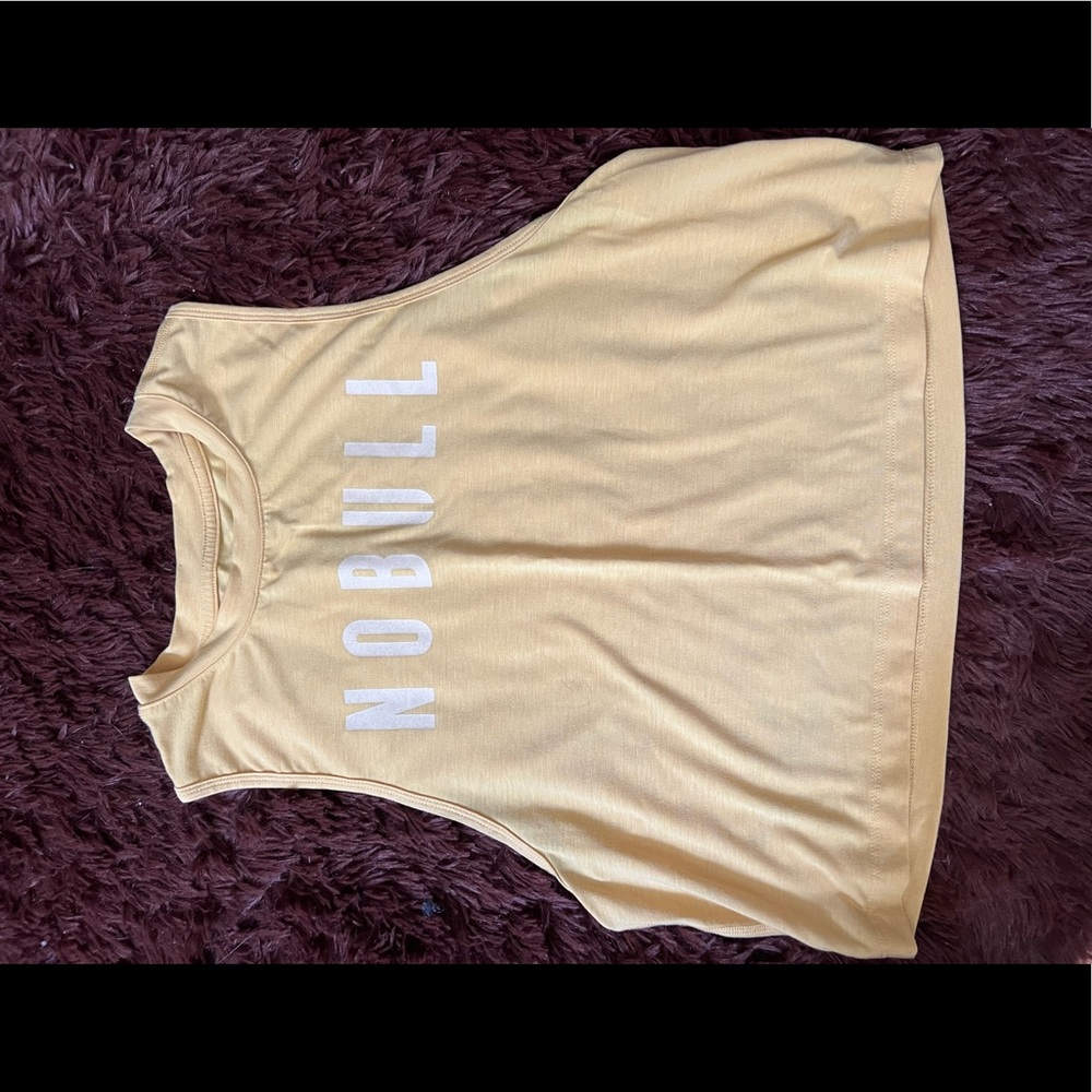 No bull crop tank top size medium yellow